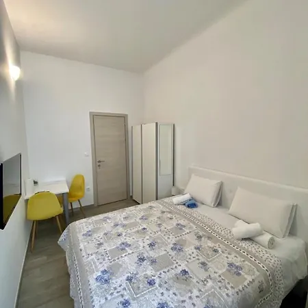 Apartment Mario Center